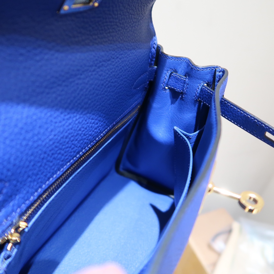 Hermes Kelly 25cm Handbag Shoulder Bag in Blue Togo Leather